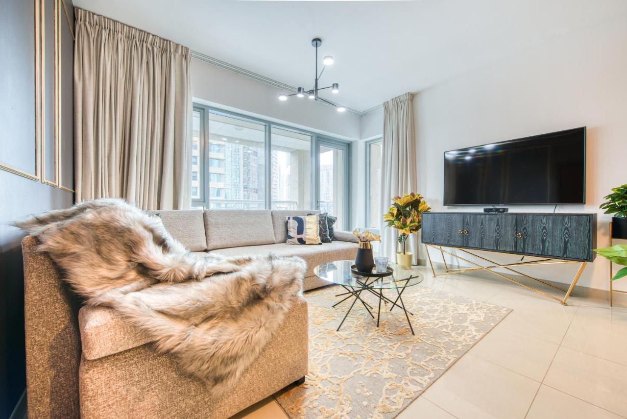 Maison Privee - Radiant Urban Retreat With Iconic Burj Khalifa Vws Ντουμπάι Εξωτερικό φωτογραφία