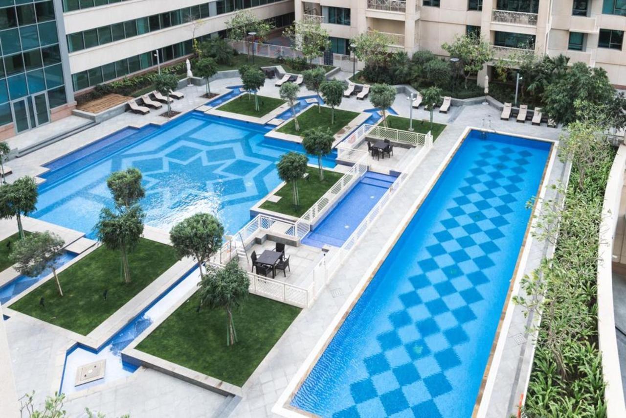 Maison Privee - Radiant Urban Retreat With Iconic Burj Khalifa Vws Ντουμπάι Εξωτερικό φωτογραφία